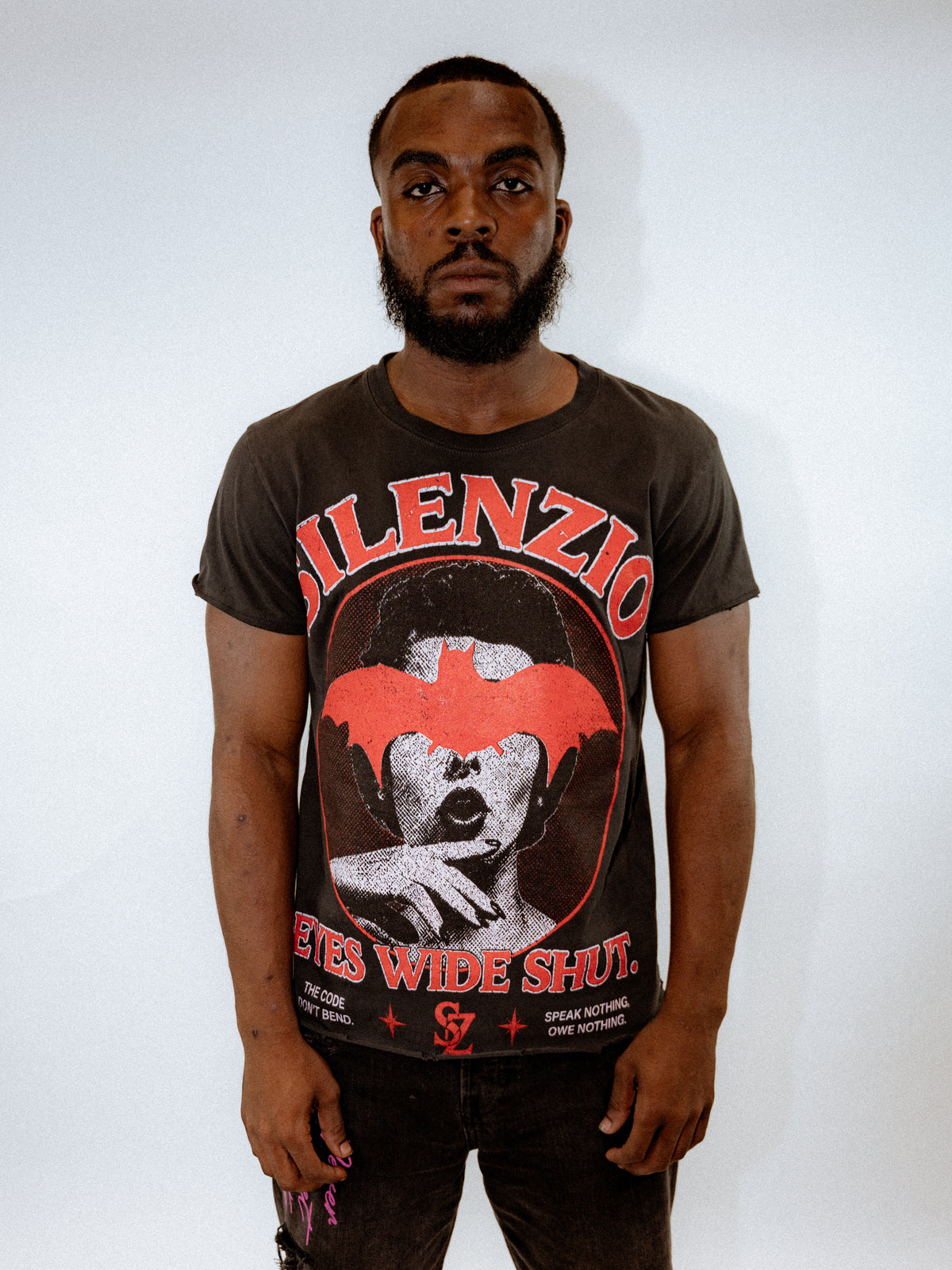 SILENZIO — EYES WIDE SHUT TEE